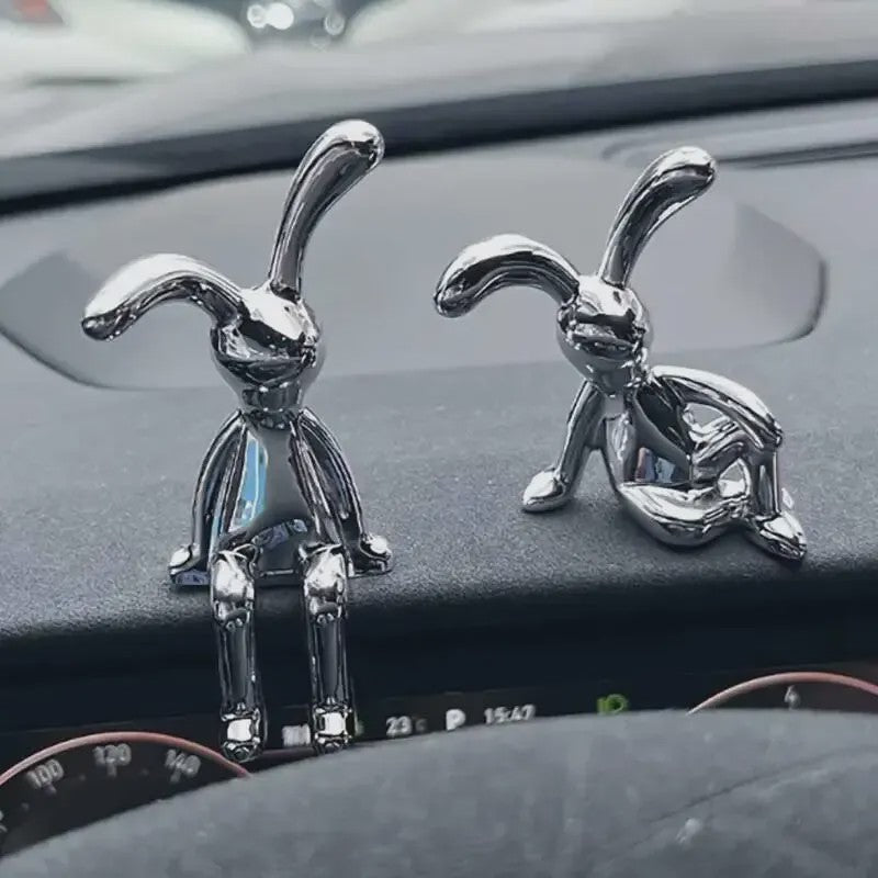 Set van 2 Zilverkleurige Konijnenbeeldjes - Decoratie voor Woonkamer, Slaapkamer, Auto & Bureau