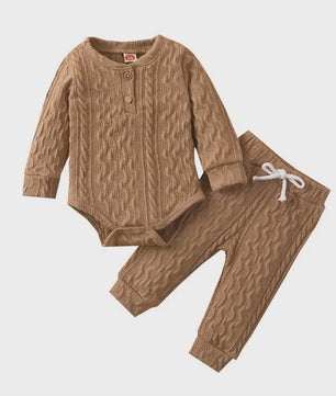Gebreide Baby Set: Romper met Lange Mouwen en Broekje - Herfst Collectie