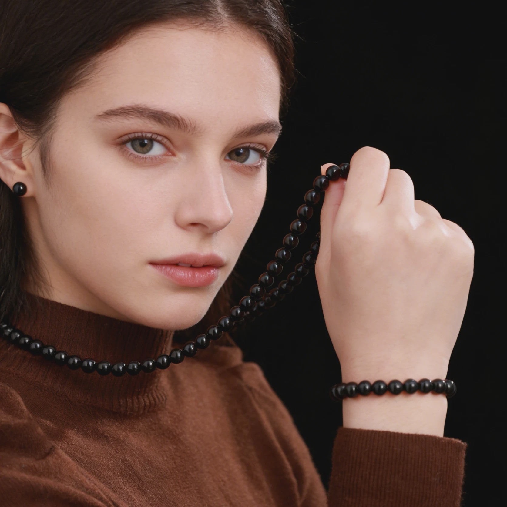 Elegante Zwarte Parel Sieradenset: Ketting, Armband & Oorbellen in Cadeaubox