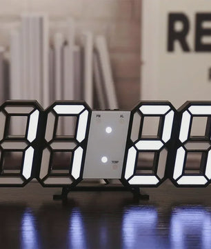 Moderne Digitale Wandklok met LED Display - Stijlvol en Functioneel voor Elk Interieur