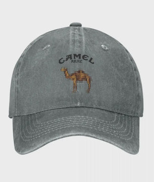 Vintage Trucker Cap met Camel Print - Verstelbaar en Washed Look