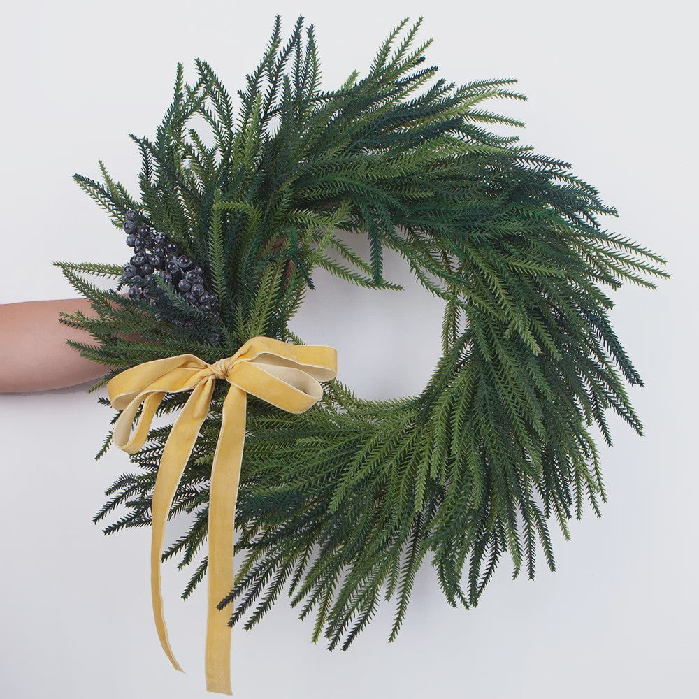 Handgemaakte Kerstkrans met Rode Bessen voor Buiten - Winter Decoratie