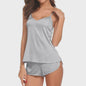 Luxe Satijnen Pyjamaset voor Dames: Comfortabele Camisole & Shorts Nachtkleding