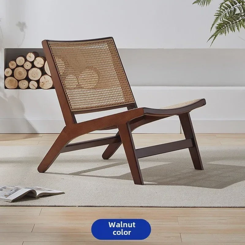 Luxe Fauteuil van Massief Hout en Rotan - Stijlvolle Relaxstoel voor Woonkamer of Balkon