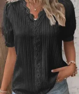 Zomerse Dames Blouse met V-hals en Kantdetails - Korte Mouwen