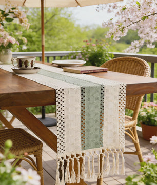 Bohemien Haakwerk Tafelrunner met Franje - Beige & Khaki - Sfeervolle Decoratie voor Binnen & Buiten