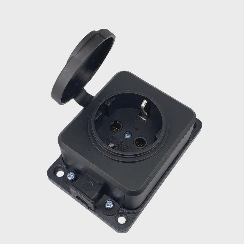 Waterdichte Buiten Verlengkabel met 3 of 4 Stopcontacten - IP54 - 16A/3500W