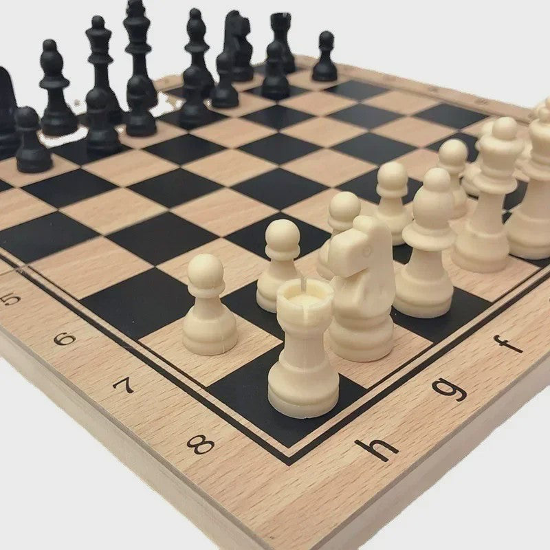 3-in-1 Houten Schaken, Dammen en Backgammon Spel - Draagbaar en Opvouwbaar