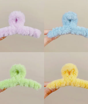 Set van 4 Elegante Pluche Haarclips met Faux Fur - Stijlvolle Haaraccessoires voor Dames & Meisjes