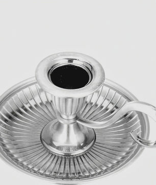 Vintage Metalen Kandelaar met Handvat - Stijlvolle Kaarsenhouder voor Huisdecoratie & Feesten