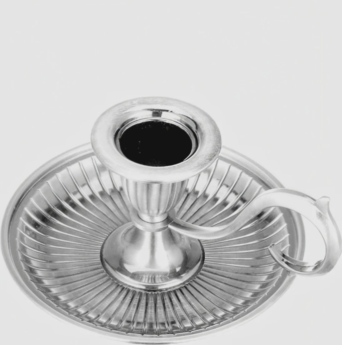 Vintage Metalen Kandelaar met Handvat - Stijlvolle Kaarsenhouder voor Huisdecoratie & Feesten