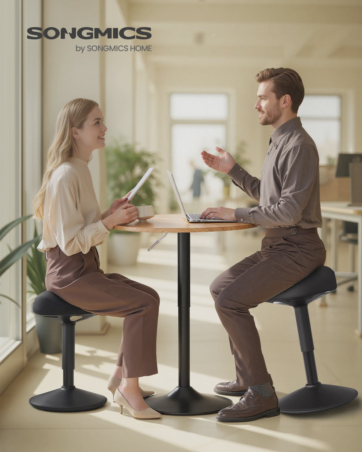 Ergonomische Sta-Zithocker met Schommel Effect - Hoogte Verstelbaar (48-65.5 cm) & Anti-Slip Basis