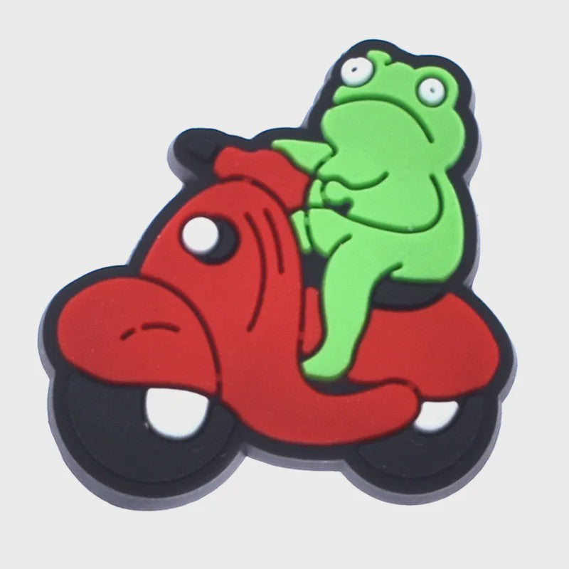 Grappige Schoendecoraties voor Crocs: Charms met Frisse Designs