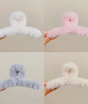 Set van 4 Elegante Pluche Haarclips met Faux Fur - Stijlvolle Haaraccessoires voor Dames & Meisjes