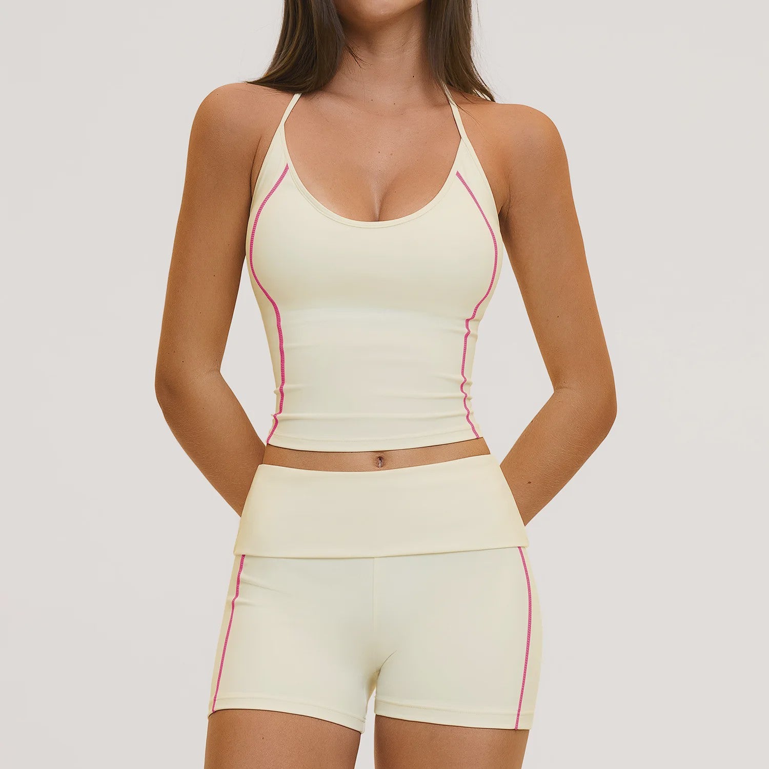 Dames Yogaset: Sportieve Outfit met BH en Cycling Shorts