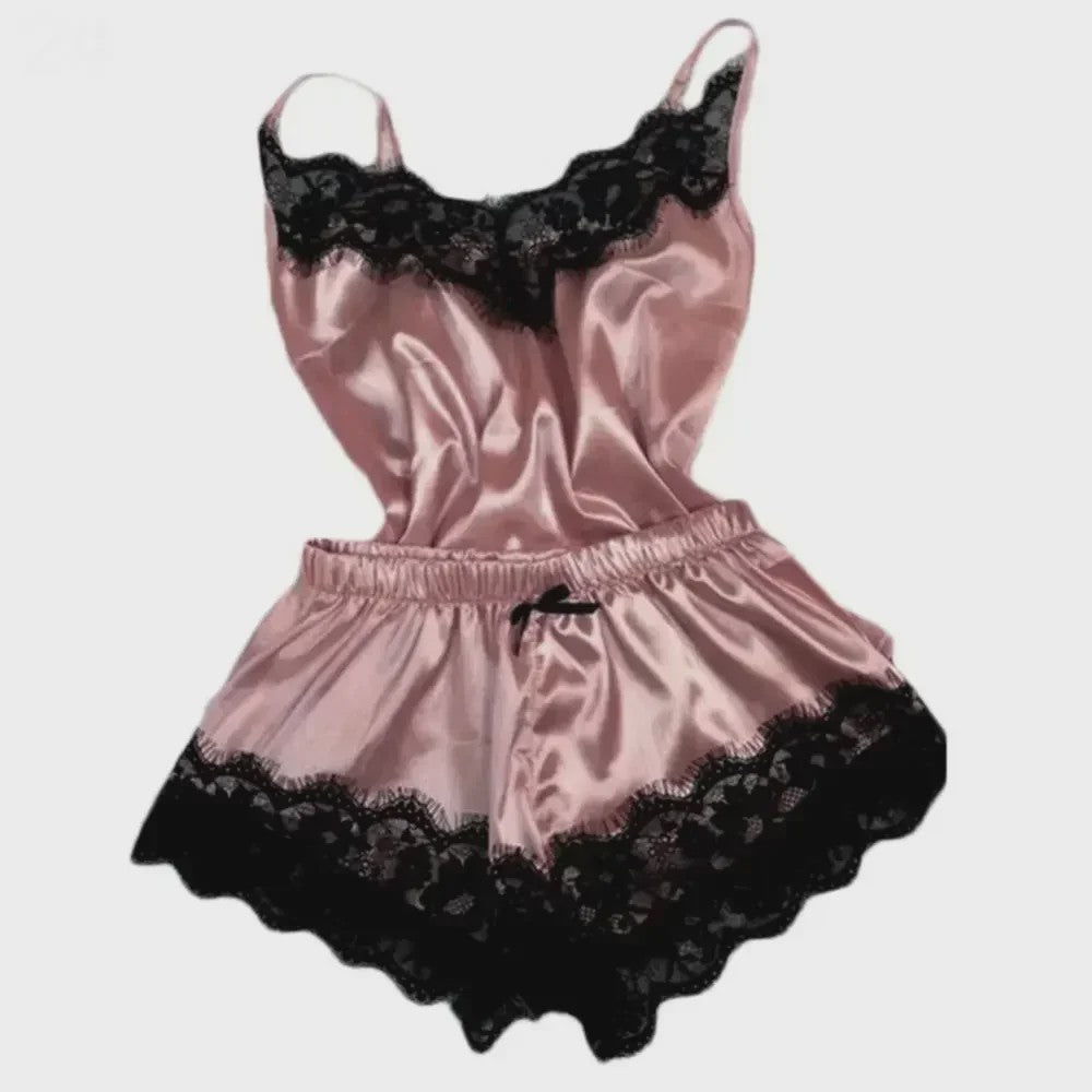 Zomer Nachtmode Set: Zijdezachte Cami Top & Shorts met Kant