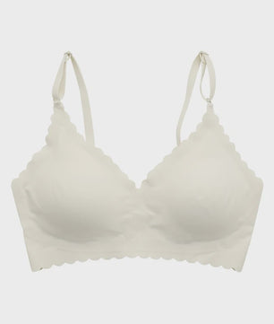 Naadloze Comfort Beha met Padded Cups en Golvende Rand - 9 Kleuren