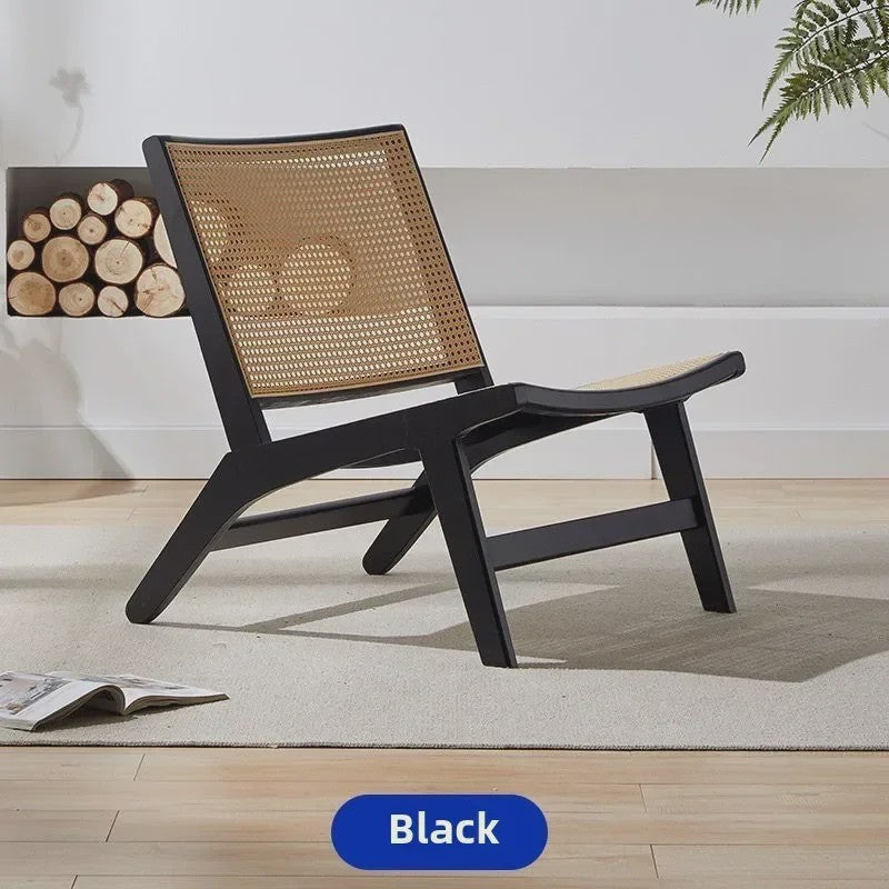 Luxe Fauteuil van Massief Hout en Rotan - Stijlvolle Relaxstoel voor Woonkamer of Balkon