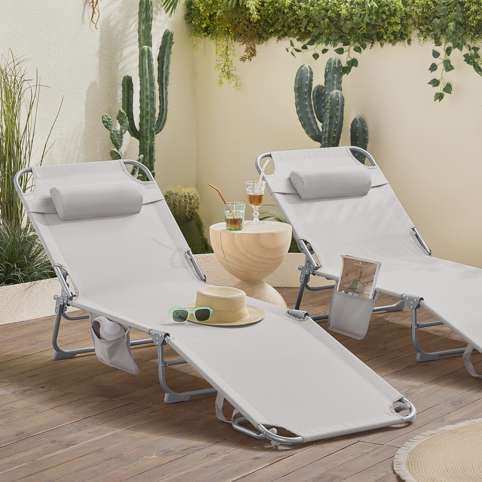 Set van 2 Loungestoelen - Opvouwbaar, Comfortabel met Kussen en Zijvak - Tuin & Terras