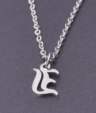 RVS Initiaal Ketting met Oude Engelse Letterhanger - 26 Letters, Perfect voor Hem, Haar of als Koppelkado