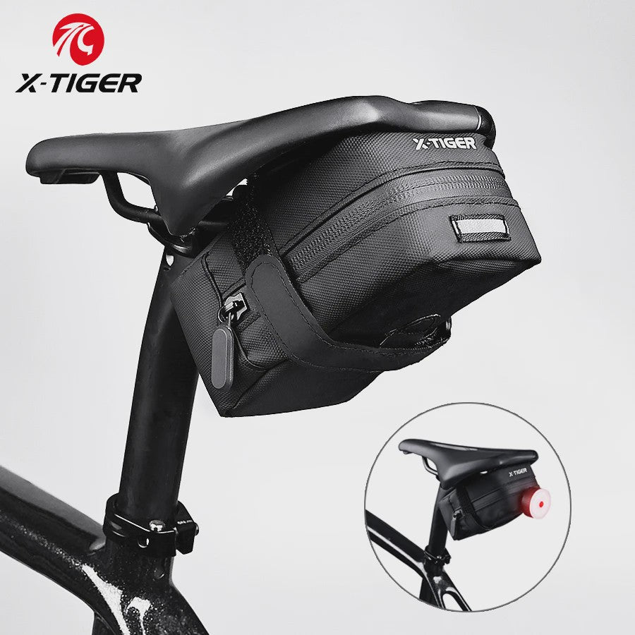 X-TIGER Mini Fietszadel Tas 0.7L - Waterdichte & Reflecterende Onderzadel Gereedschapstas voor MTB/Racefiets