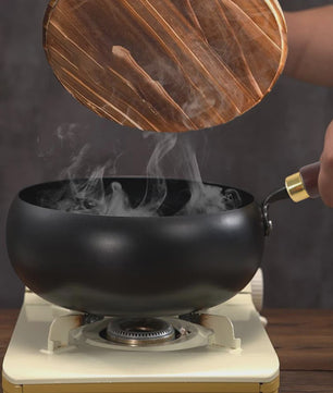 Handgesmeed Gietijzeren Wokpan met Deksel - Non-Stick, Geschikt voor Gas & Inductie