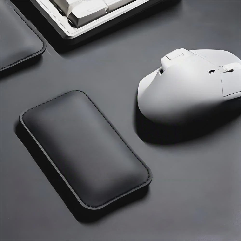 3-in-1 Ergonomische Bureau Set: XXL Muismat (900x400mm) met Polssteunen van Memory Foam & Waterdicht PU Leer