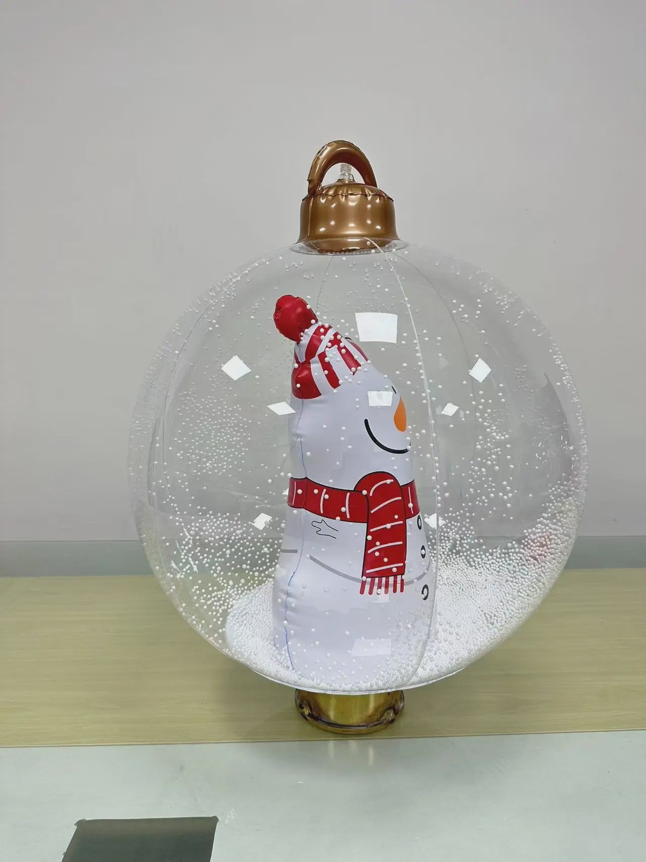 Opblaasbare Kerstbal 60cm - Grote Decoratie voor Buiten & Kerstboom