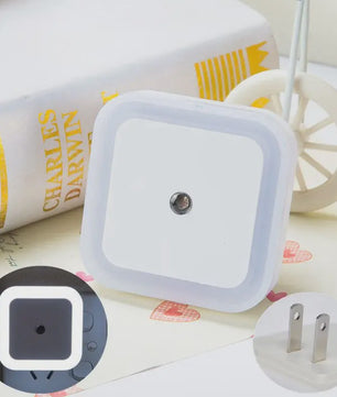 Draadloos LED Nachtlampje met Sensor - Mini Stekkerlampje voor Kinderkamer, Slaapkamer & Woonkamer
