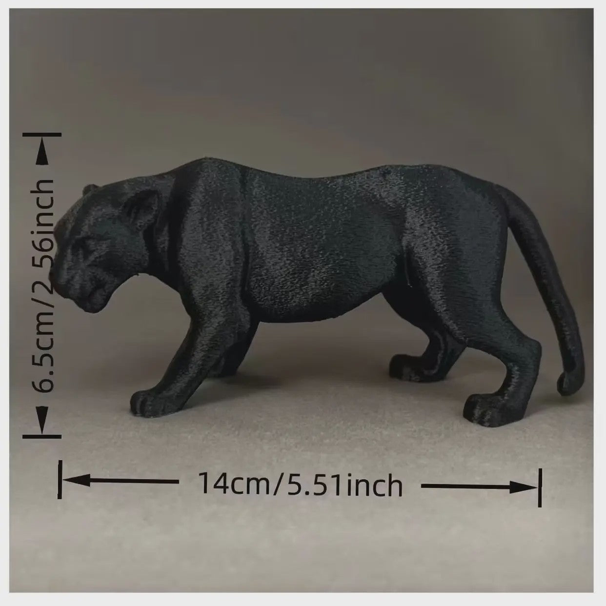 Set van 5 Unieke 3D Geprinte Zwarte Beeldjes: Weerwolf, Paard, Kat, Griffioen & Vleermuis