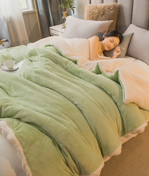 Luxe Dubbelzijdige Wol Pluche Deken - Warm & Comfortabel voor Bed, Bank & Camping