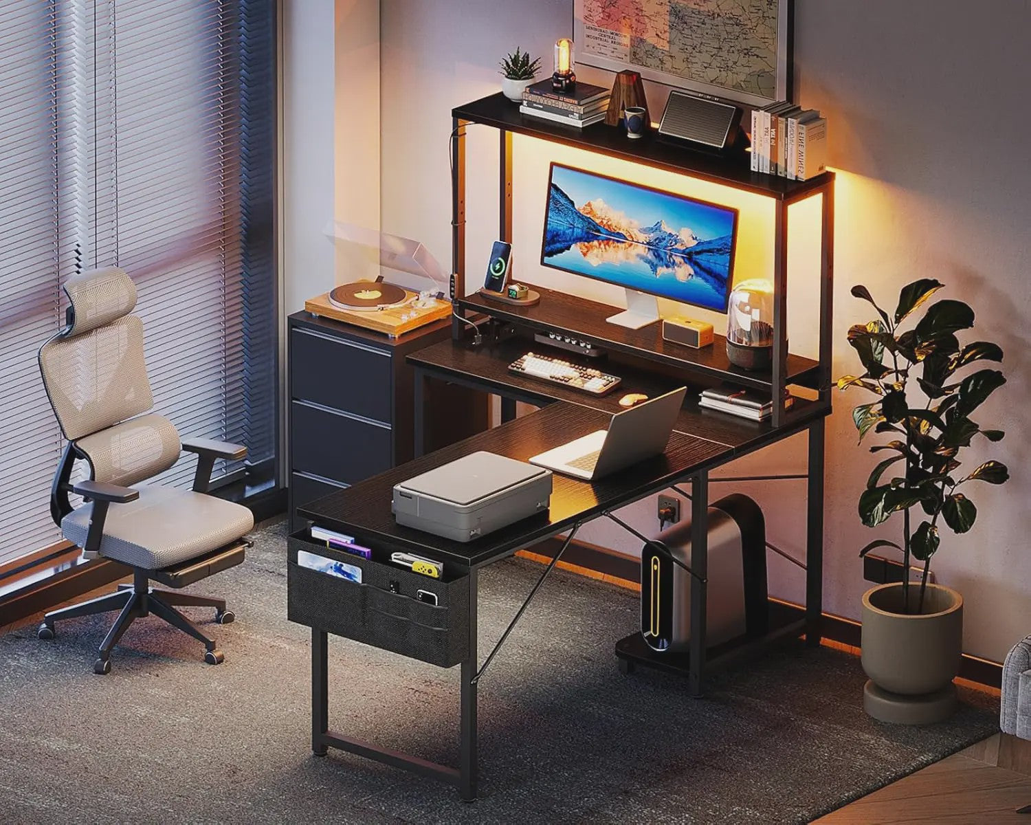 Coleshome L-vormig Gaming Bureau met LED, Stopcontacten & Opbergvak - 110x80cm - Zwart