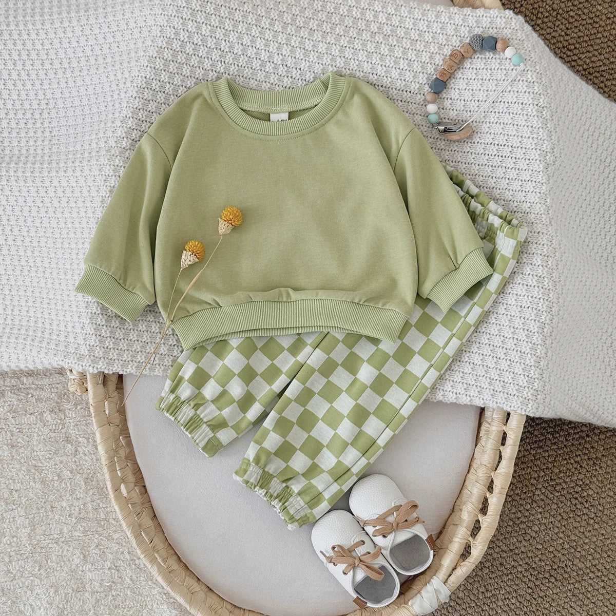 Baby Kleding Set: Comfortabele Longsleeve Top & Schakakbord Broek - Herfst Collectie