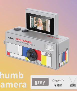 Retro Mini Digitale Camera met Sleutelhanger & Flip Screen - 720P Video Recorder