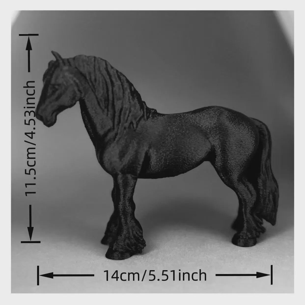 Set van 5 Unieke 3D Geprinte Zwarte Beeldjes: Weerwolf, Paard, Kat, Griffioen & Vleermuis