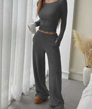 Dames Ribgebreide Set: Losvallende Top met Wijde Broek