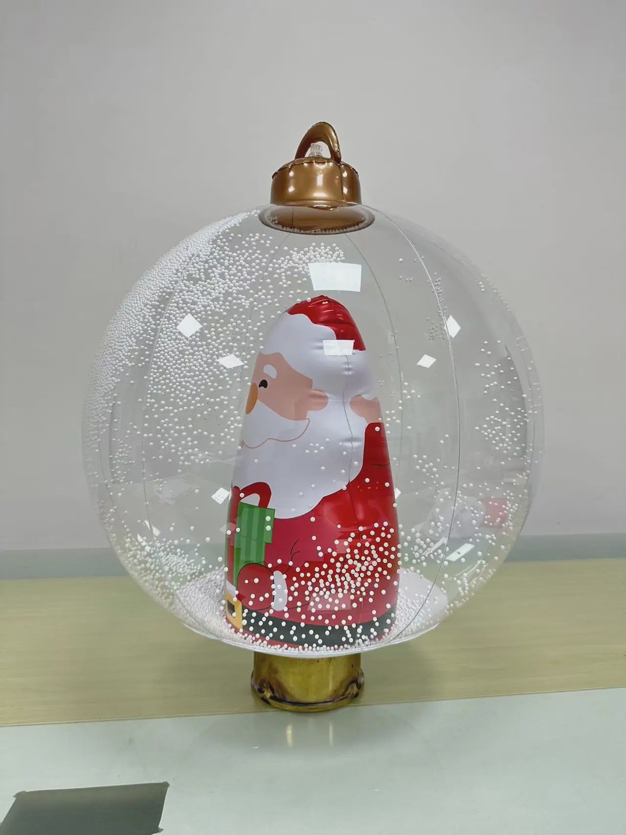 Opblaasbare Kerstbal 60cm - Grote Decoratie voor Buiten & Kerstboom