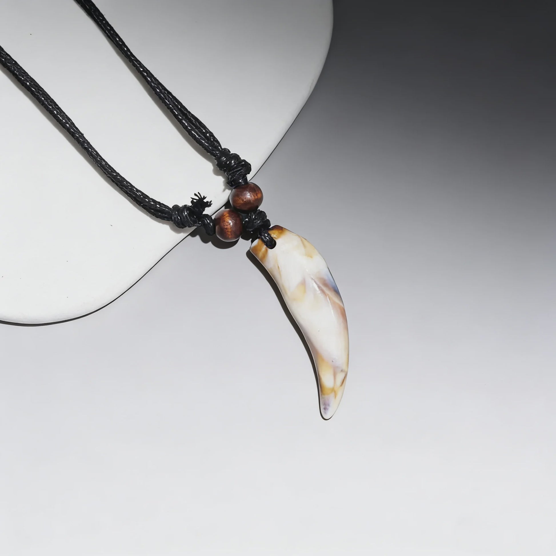 Handgemaakte Wolfstand Ketting - Uniek Hanger Sieraad voor Mannen & Vrouwen