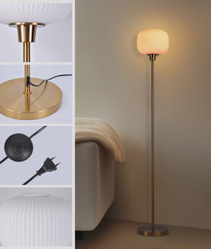 Moderne Staande Lamp met Bolvormige Glazen Kap - Sfeervolle Decoratie voor Elke Ruimte