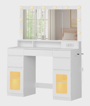 WOLTU Kaptafel met 3-delige spiegel, 10 LED-lampjes en laadstation - Ideaal voor de slaapkamer