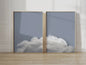 Abstracte Blauwe Wolken Poster - Minimalistische Canvas Muurkunst voor Moderne Woonkamer