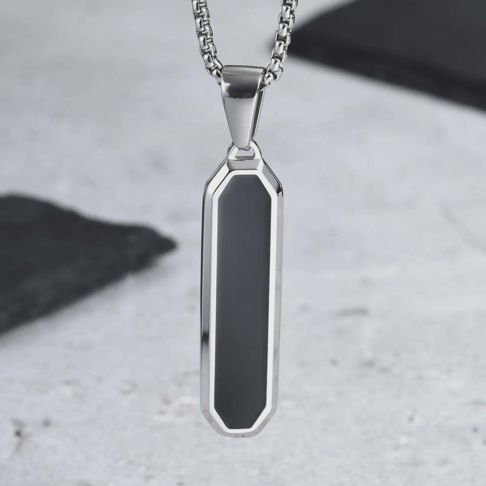 Stijlvolle RVS Hanger met Zwart Emaille - Geometric Dog Tag Ketting voor Mannen