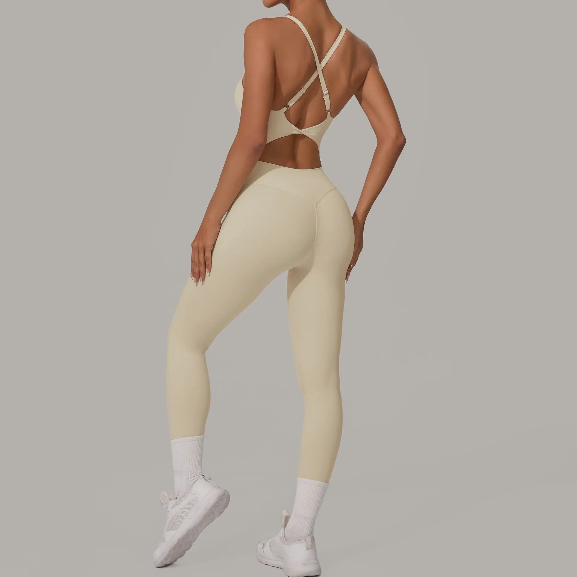 Sportieve Dames Jumpsuit met Open Rug en Kruisbanden - Perfect voor Yoga, Fitness & Zomer