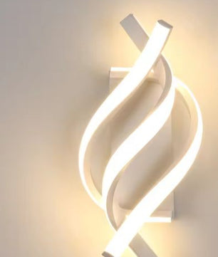 Moderne LED Wandlamp 22W – Witte Wandkandelaar met Spiraal Design