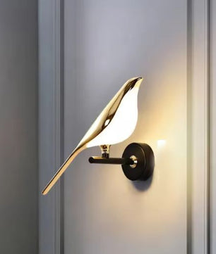 Gouden Vogel LED Wandlamp – Creatieve Muurlamp met Kunstzinnig Design