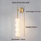 Wandlamp met Glazen Bol – Modern Wit & Goud/Zwart, LED Geschikt