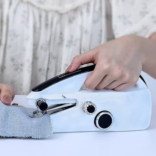 Draagbare Mini Naaimachine – Handheld Elektrisch, 2 Snelheden, Compact en Gebruiksvriendelijk
