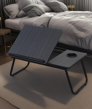 Verstelbaar Opklapbaar Laptopbureau met Bekerhouder voor Bed en Bank – Draagbare Multifunctionele Bedtafel voor Werken en Studeren