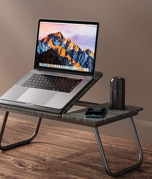 Verstelbaar Opklapbaar Laptopbureau met Bekerhouder voor Bed en Bank – Draagbare Multifunctionele Bedtafel voor Werken en Studeren