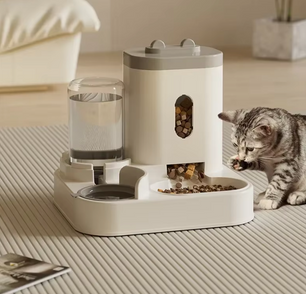 Automatische Voer- en Drinkbak voor Katten - 2-in-1 Feeder met Waterfontein